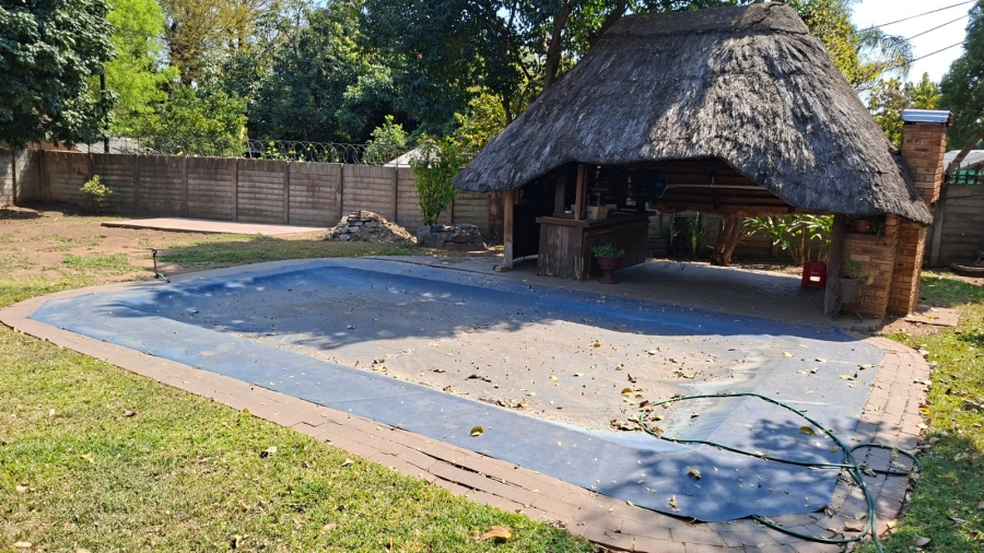 4 Bedroom Property for Sale in Bodorp North West